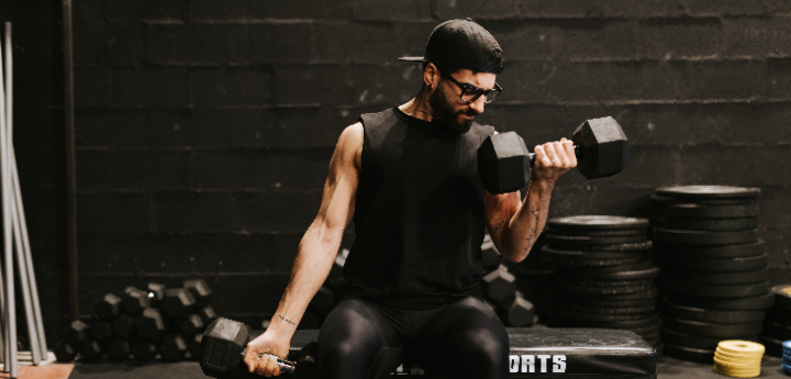 18 BUNKER - Body Building